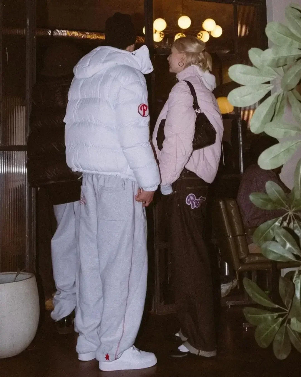 Baggy Streetwear Retro 2000s